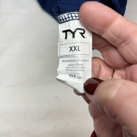 TYR pullover hoodie XXL - Picture 6 of 6